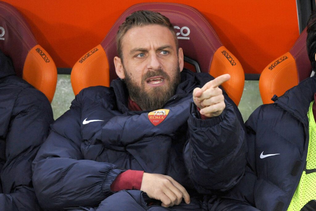 DE ROSSI IN PANCA ROMA TORINO 4 A 1