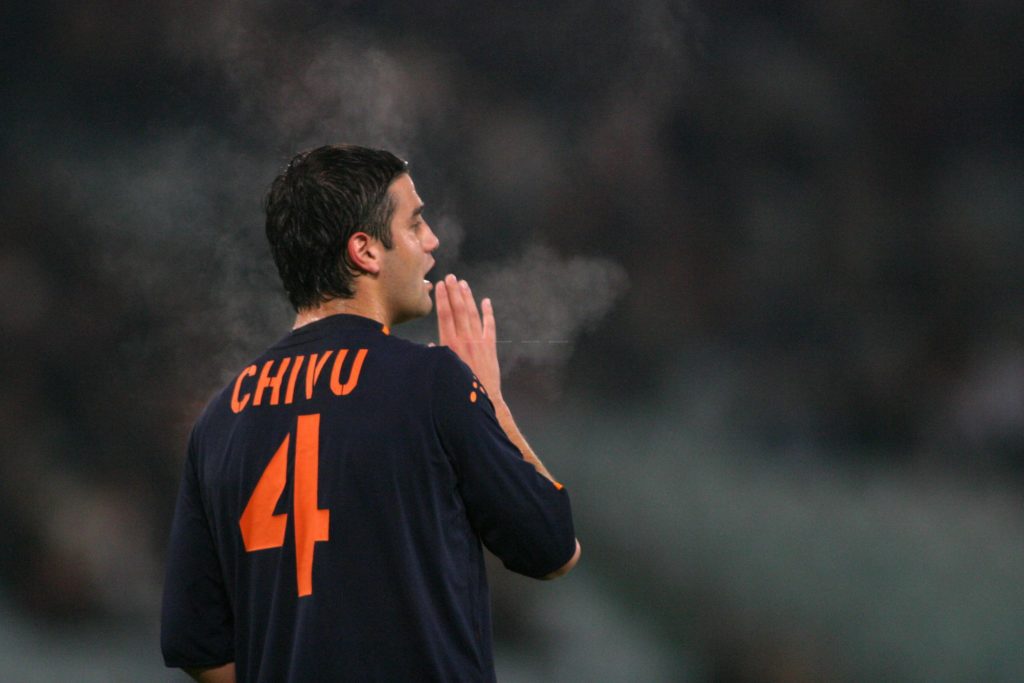 CHIVU Roma Villarreal 11.3.2004 2 red