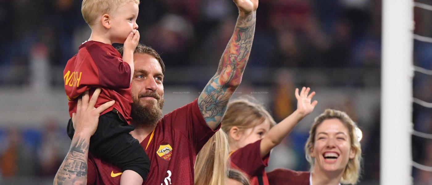 DE ROSSI E LA FAMIGLIA alla fine Roma Juve 0 a 0