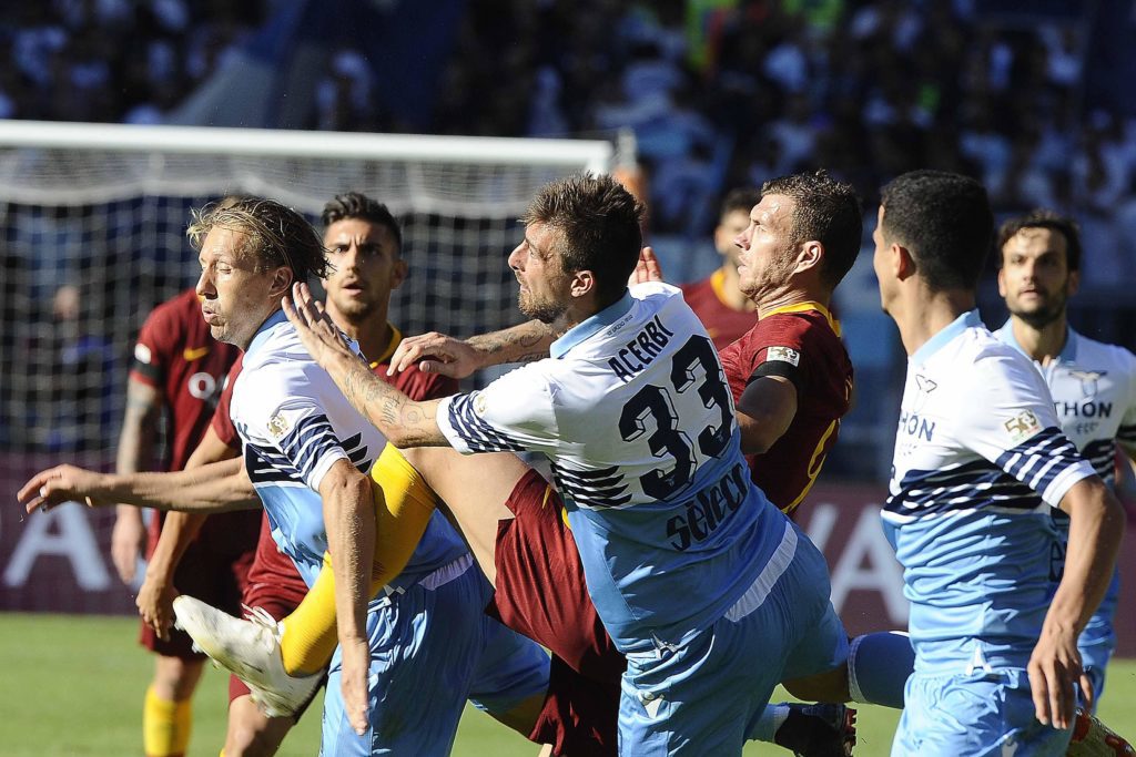 Dzeko nella morsa della difesa laziale Roma Lazio 3 a 1