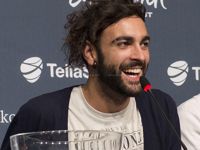 800px Marco Mengoni ESC2013 press conference 02 crop