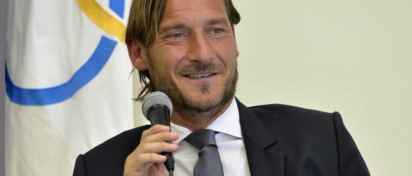 TOTTI AL CONI PER ADDIO 30