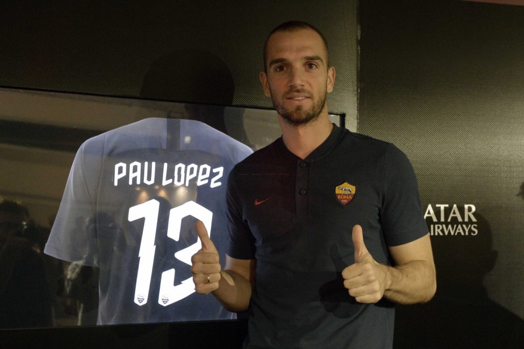 PAU LOPEZ 1