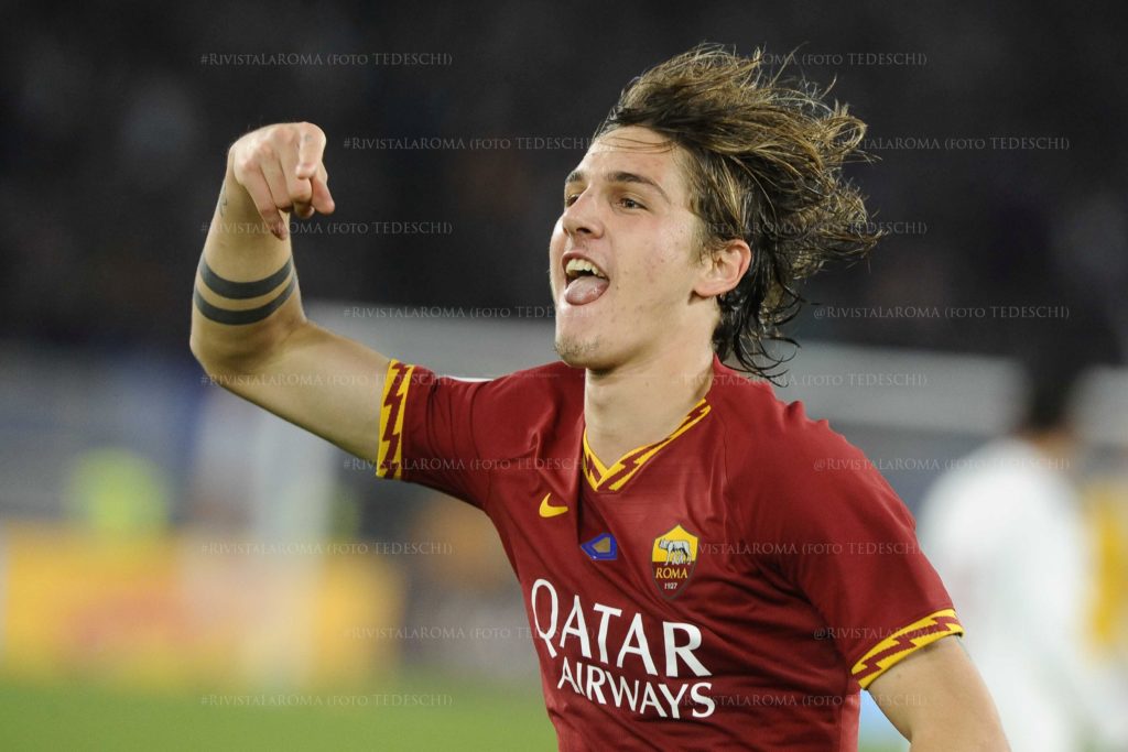 2019 10 28 roma MILAN 2 1 zaniolo esultanza maglia 3