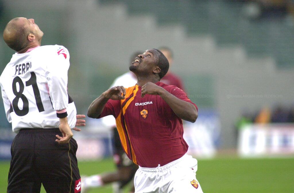 KUFFOUR Roma Palermo 11.12.2005 2 red