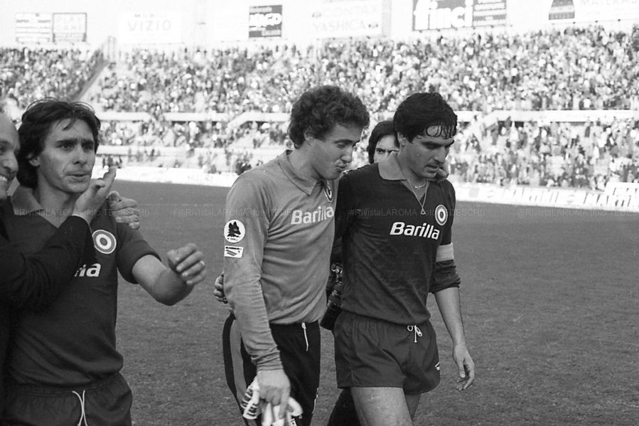 Juventus Roma 1.11.1981 66 red