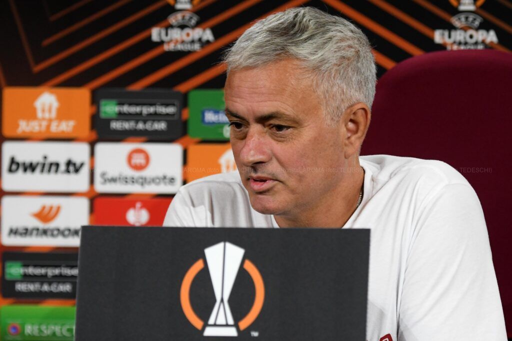 2022 11 02 conferenza stampa LUDOGORETS Mourinho el shaaarawy 3