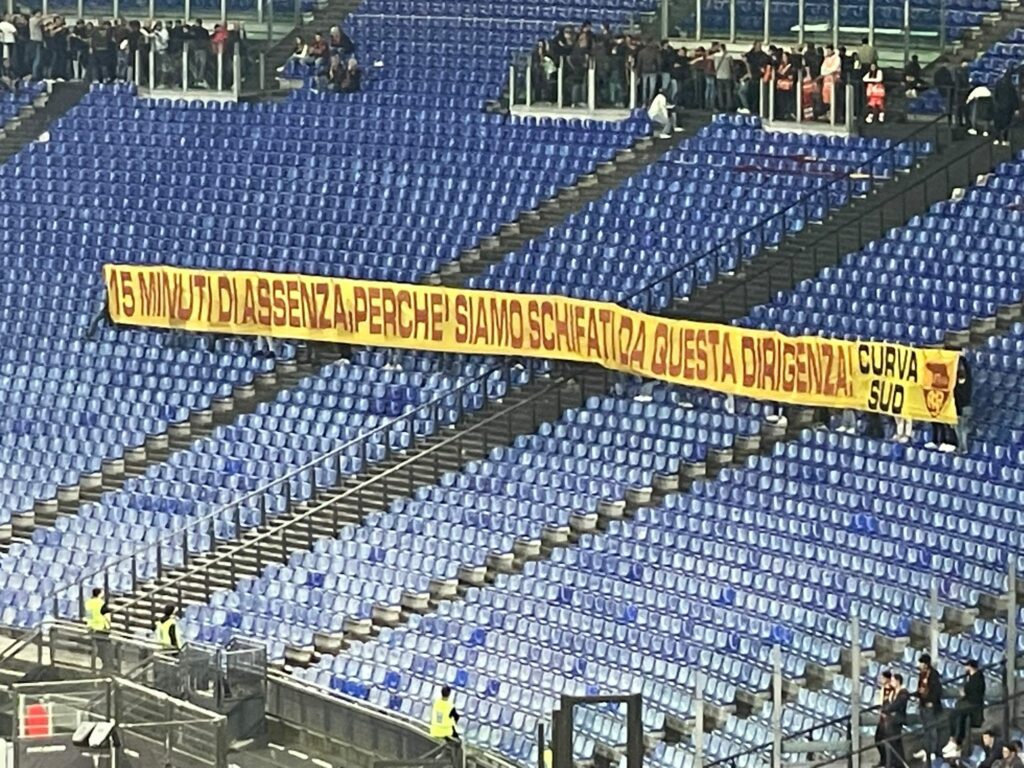 2024-10-20 roma-inter curva sud protesta