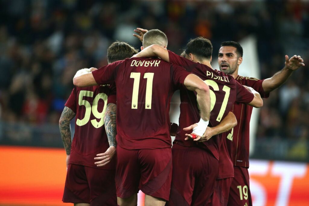 2024-10-24 Roma-Dynamo dovbyk esultanza gol