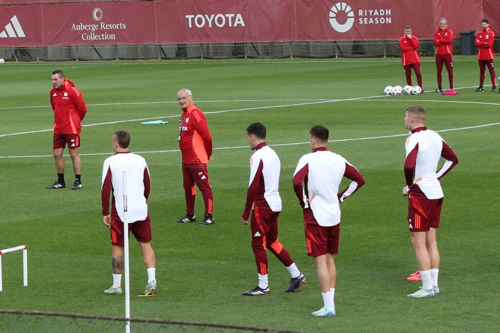 2024-11-27 allenamento trigoria Ranieri