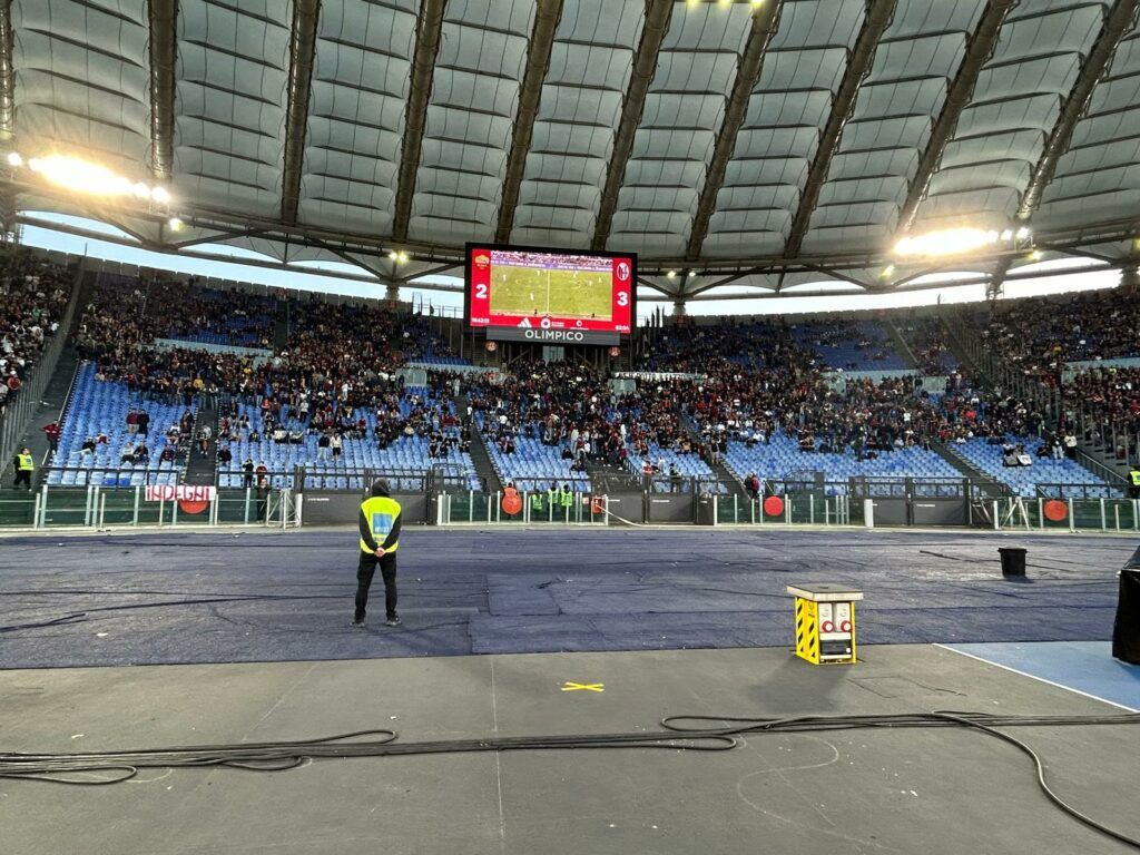 2024-11-10 roma-bologna delusione curva stadio olimpico