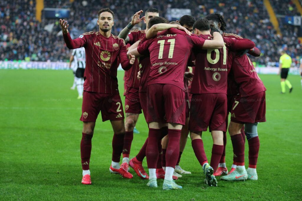 2025-01-26 UDINESE-ROMA esultanza gruppo